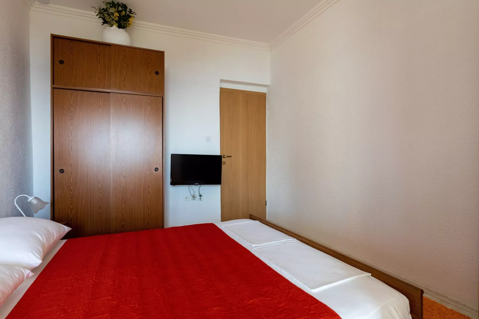 Apartments Belenum - Double Room with Balcony and Sea View (no.2)-Badezimmer