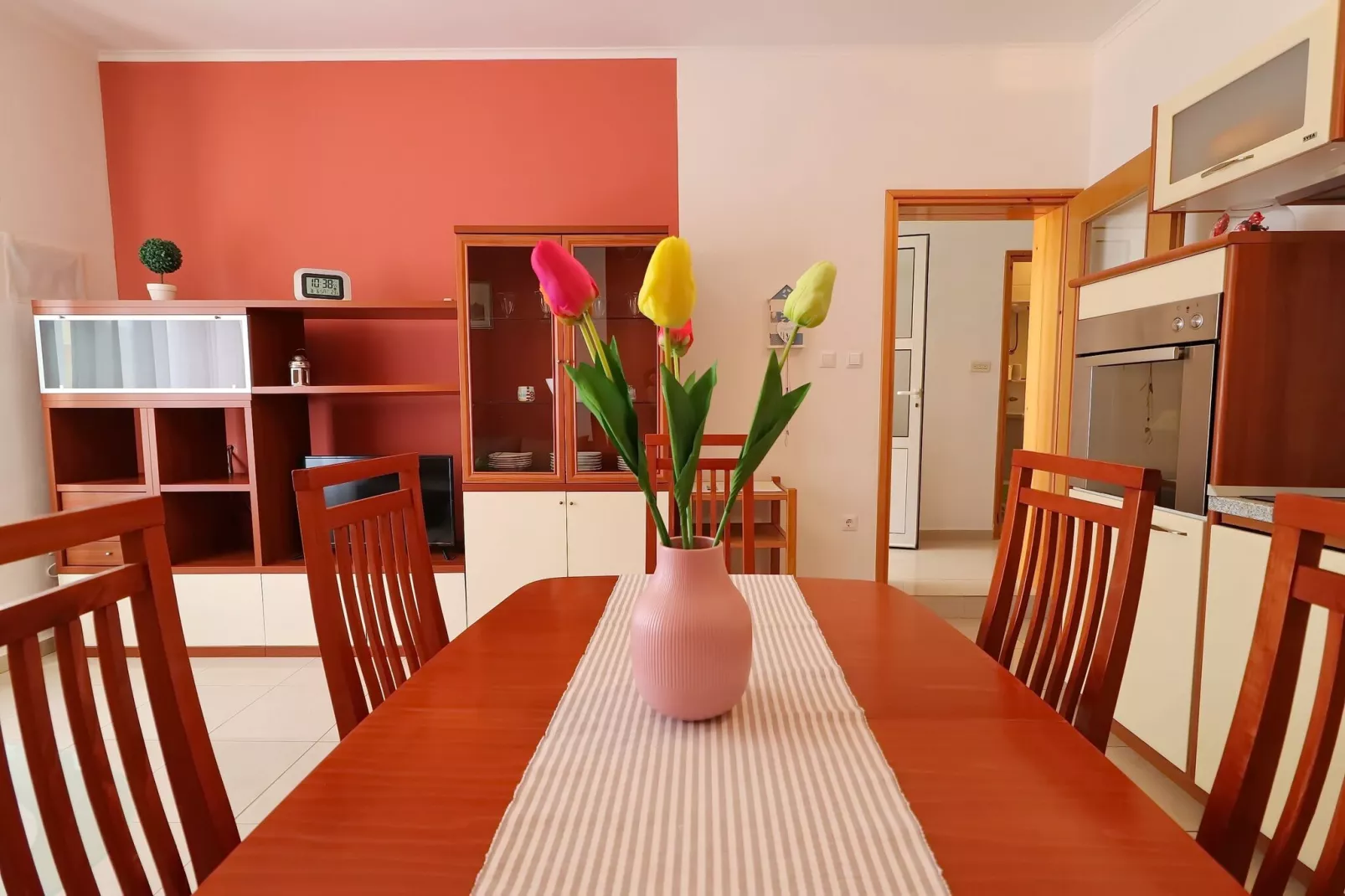 Apartments K &  N -One Bedroom Apartment-Salon