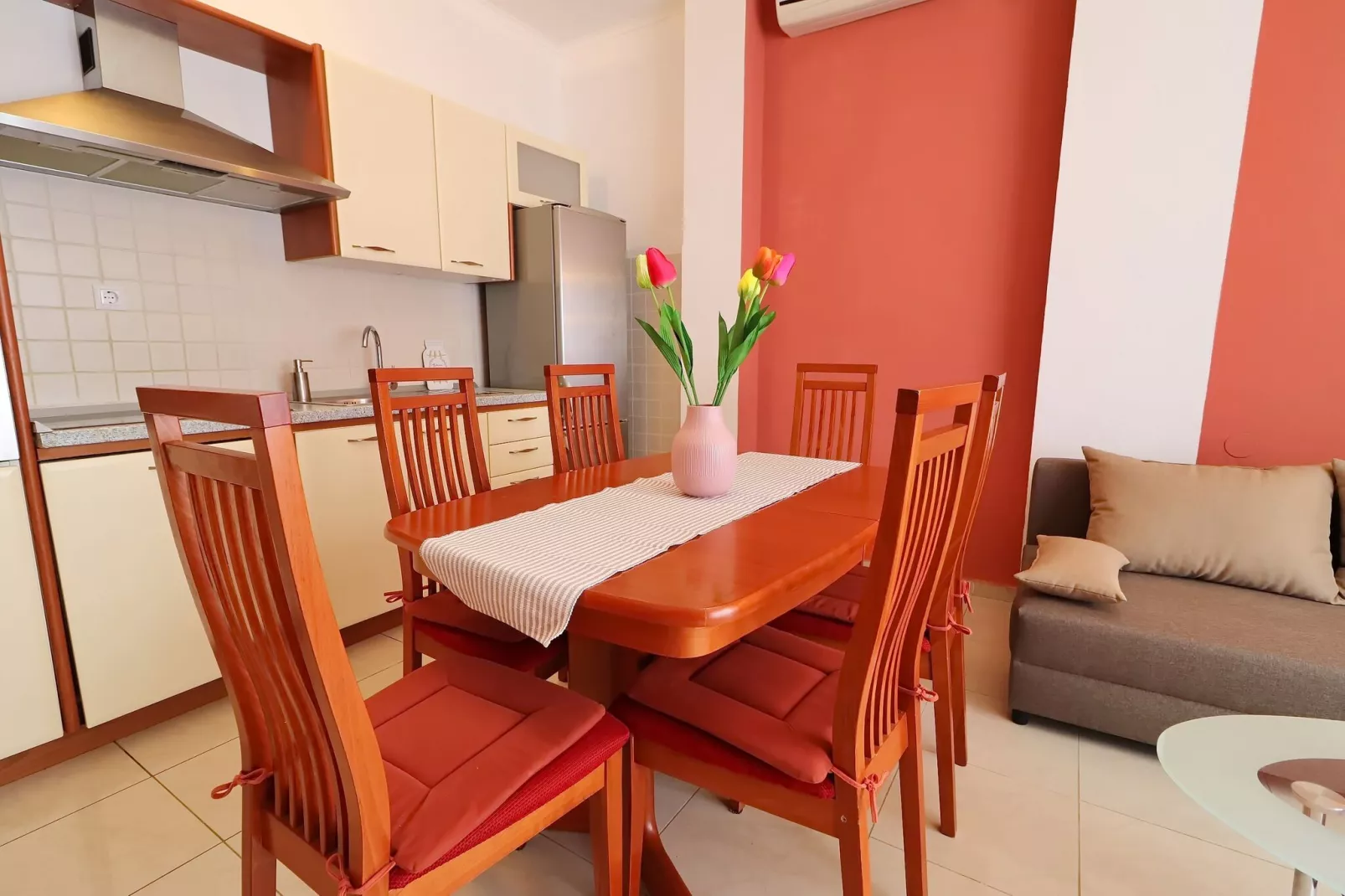 Apartments K &  N -One Bedroom Apartment-Cuisine