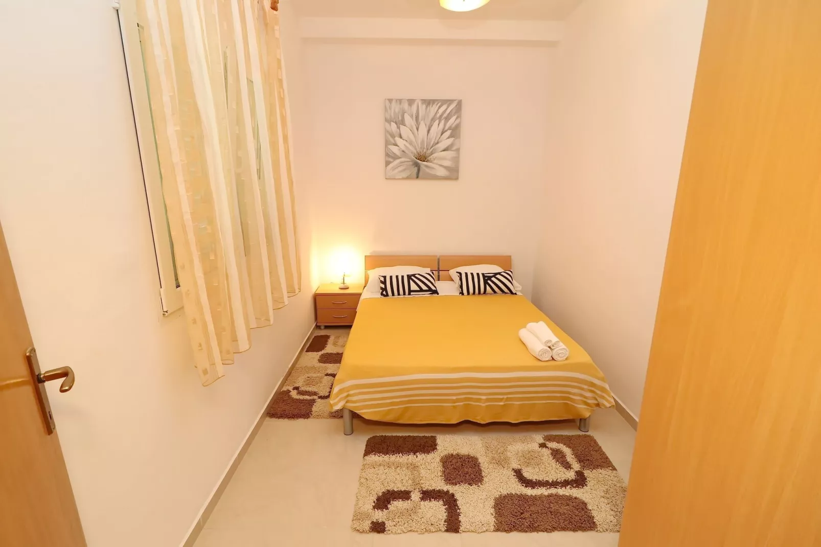 Apartments K &  N -One Bedroom Apartment-Chambre