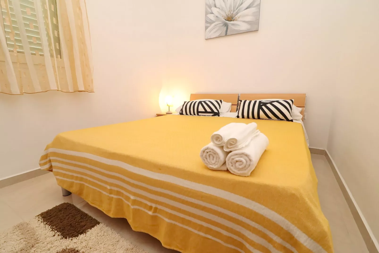 Apartments K &  N -One Bedroom Apartment-Chambre