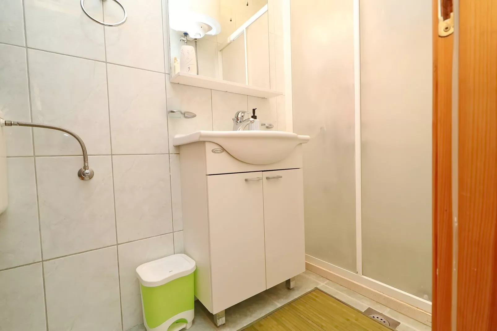 Apartments K &  N -One Bedroom Apartment-Salle de bain