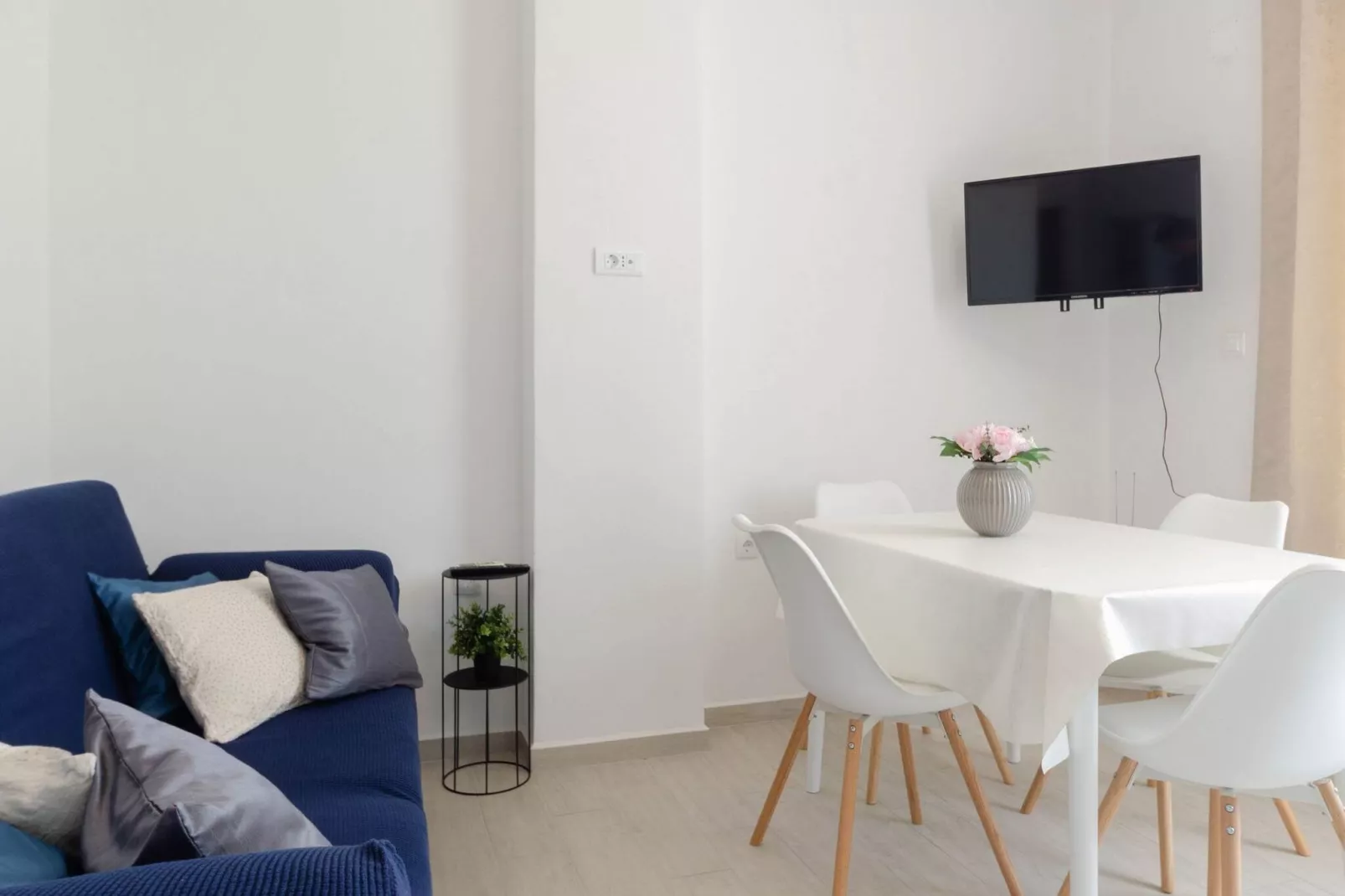 Apartments K & N - One bedroom apartment  A2-Living room