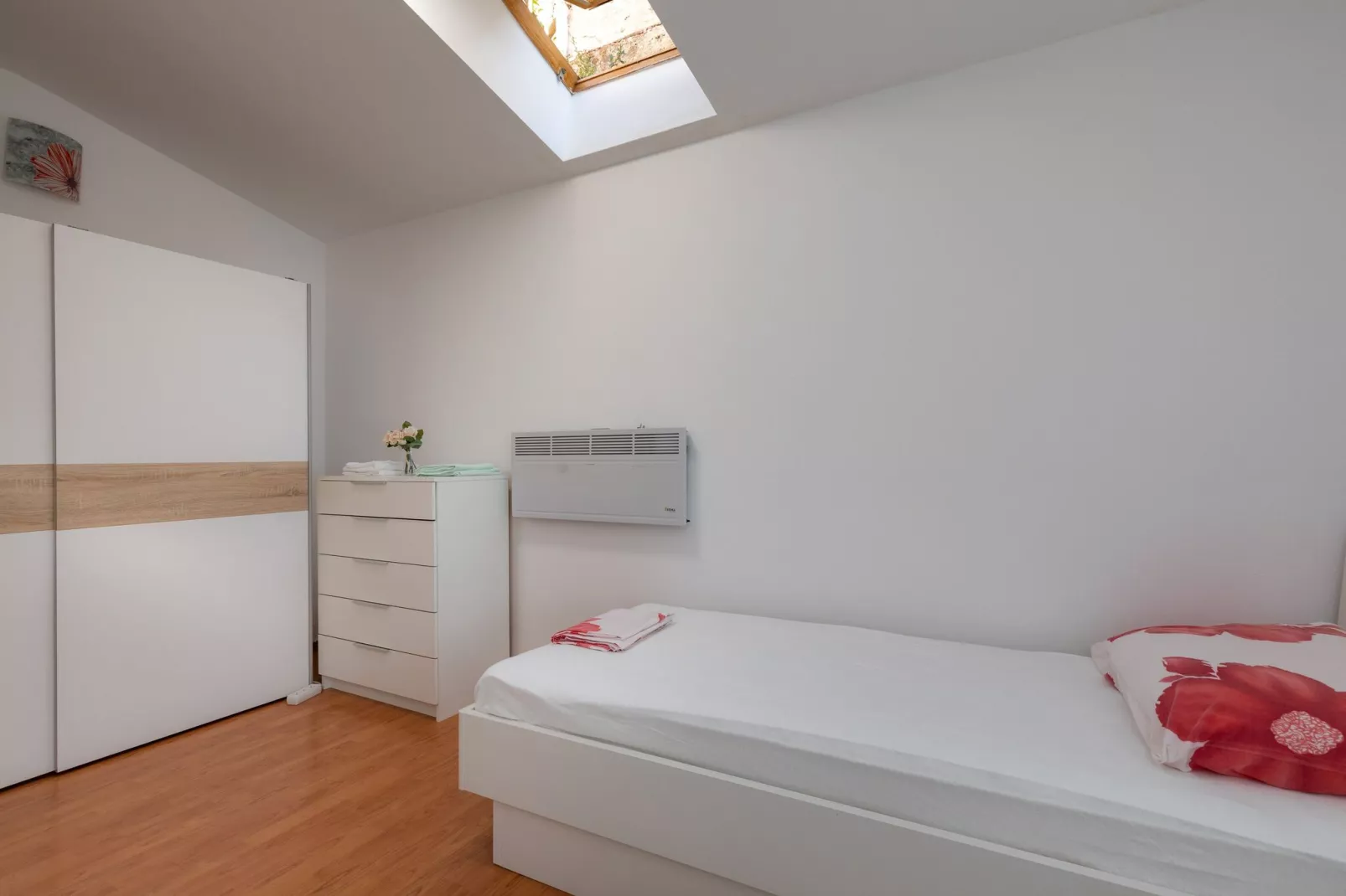 Apartment L&L - Two-Bedroom Apartment with Terrace-Chambre