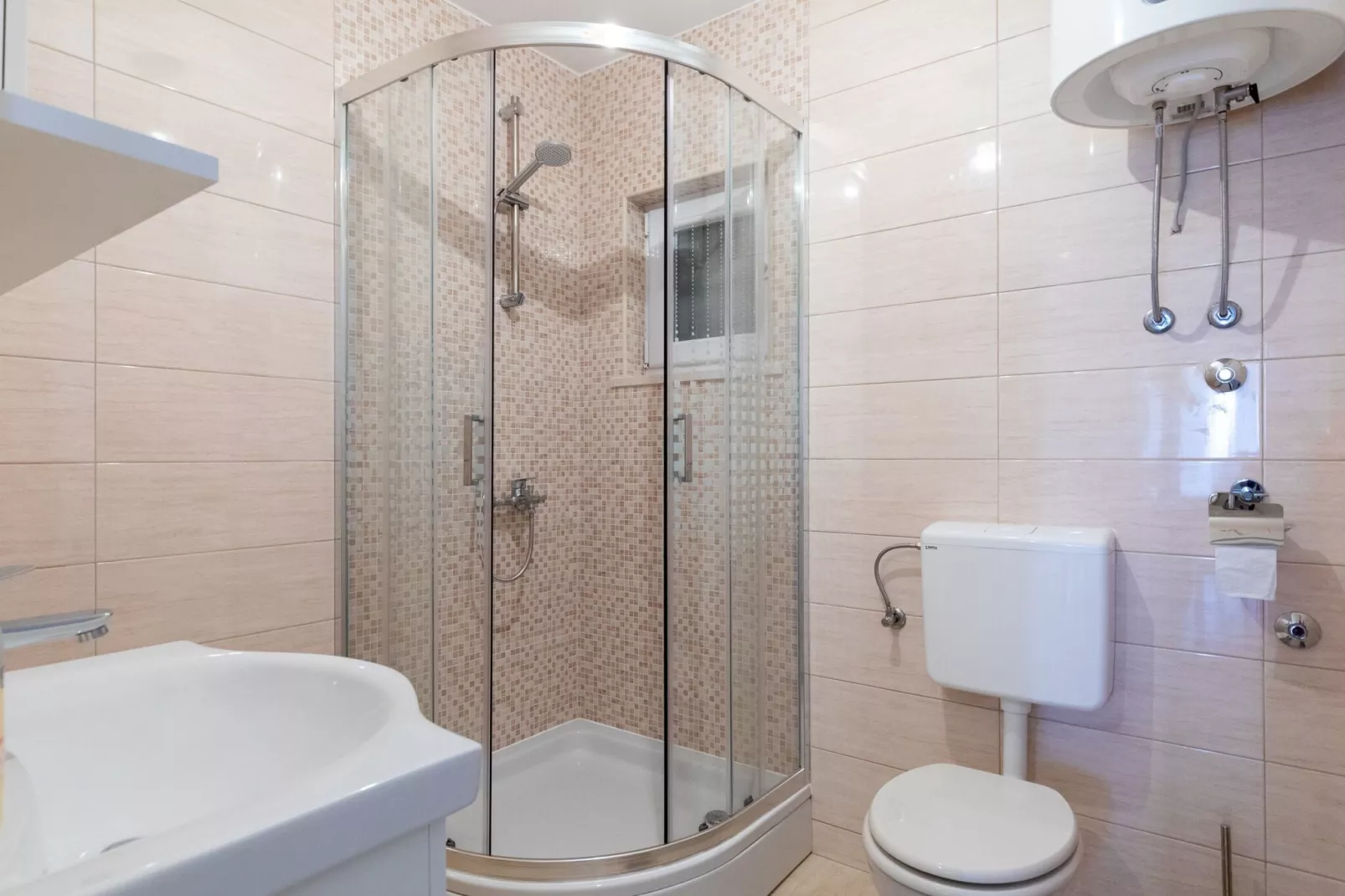 Apartment Nike - Two-Bedroom Apartment with Terrace-Salle de bain