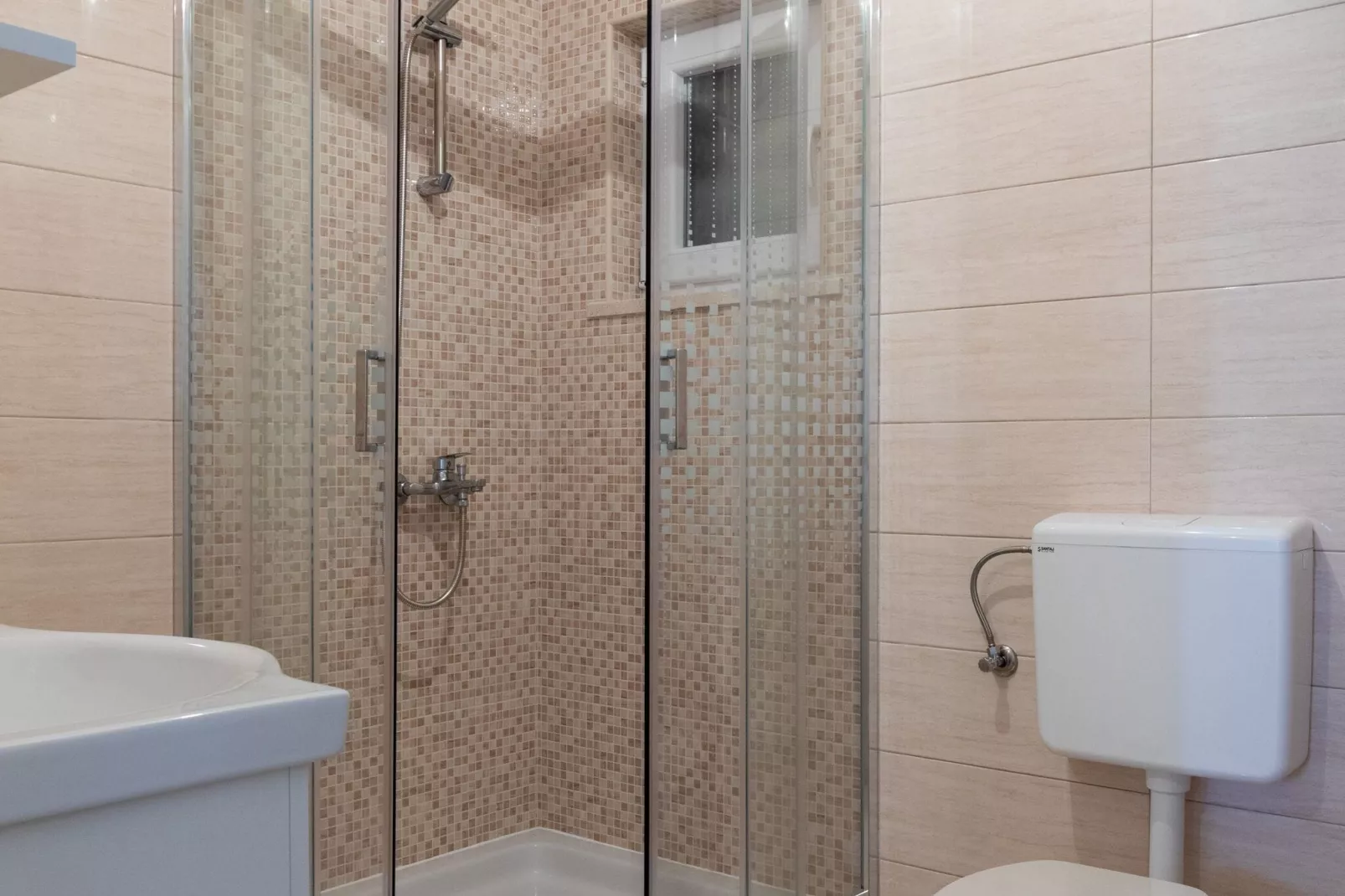 Apartment Nike - Two-Bedroom Apartment with Terrace-Salle de bain