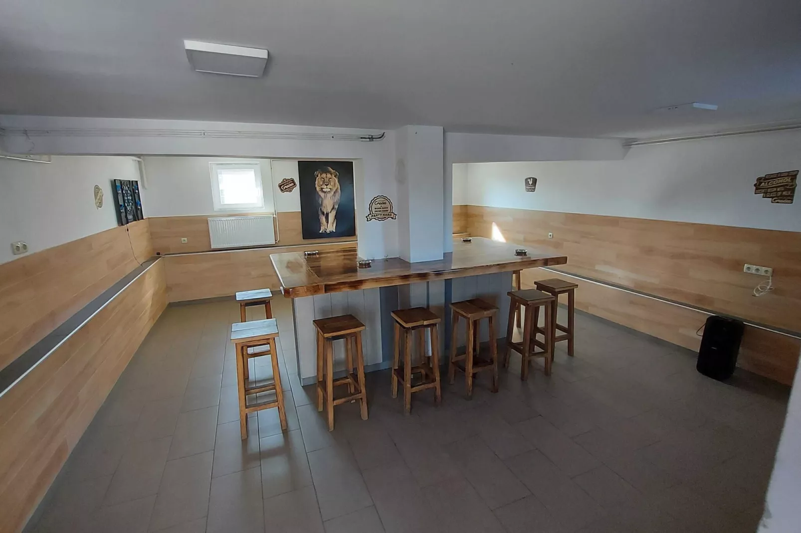 Holiday Home Gračec - Three  Bedroom Holiday Home with swimming pool-Innen