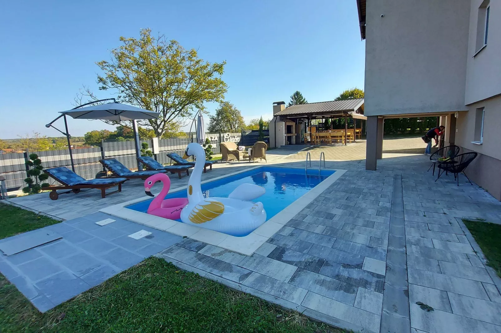Holiday Home Gračec - Three  Bedroom Holiday Home with swimming pool-Schwimmbad