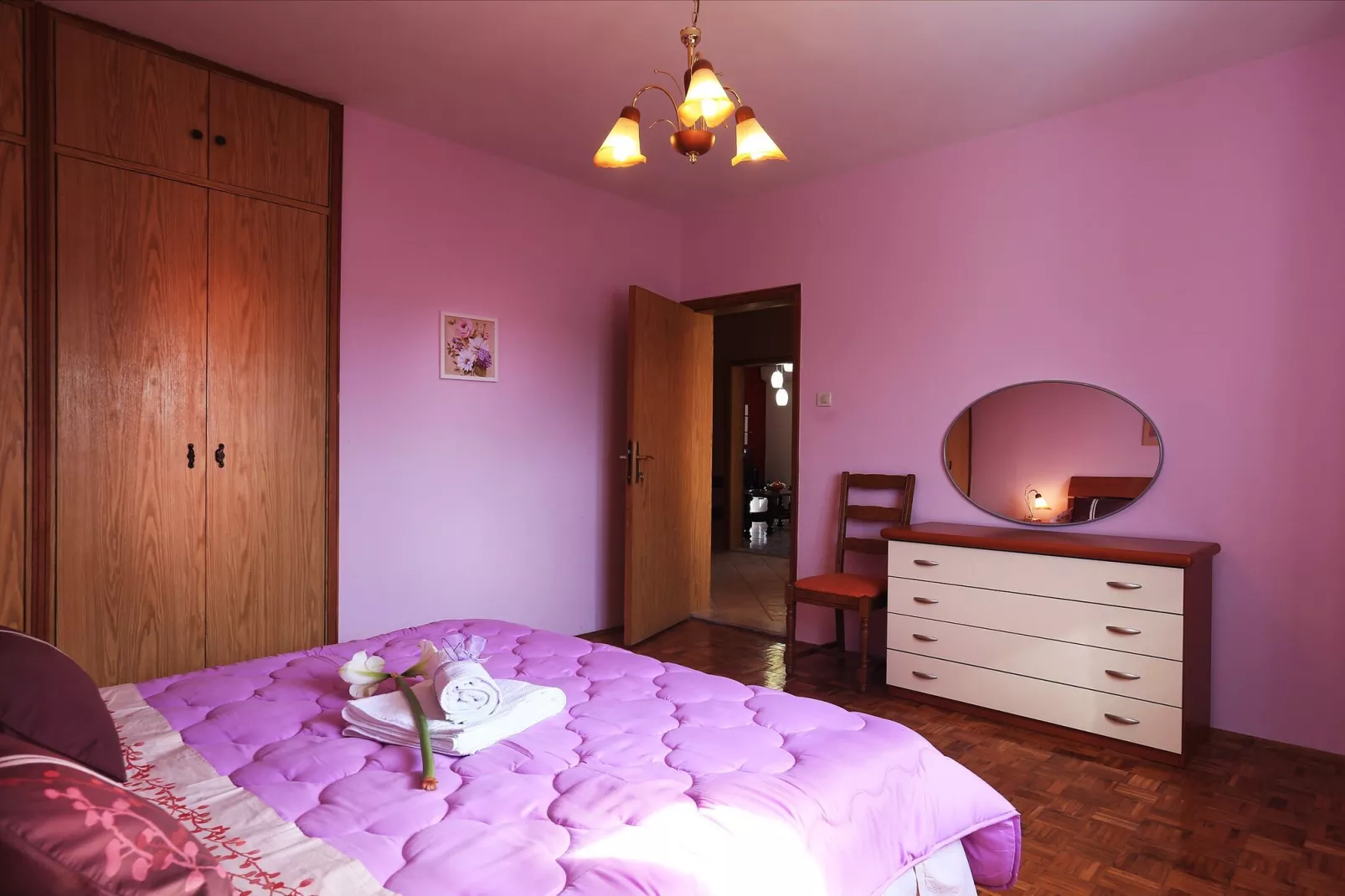 Apartment Villa IN - Four-Bedroom Apartment with Private Pool-Schlafzimmer