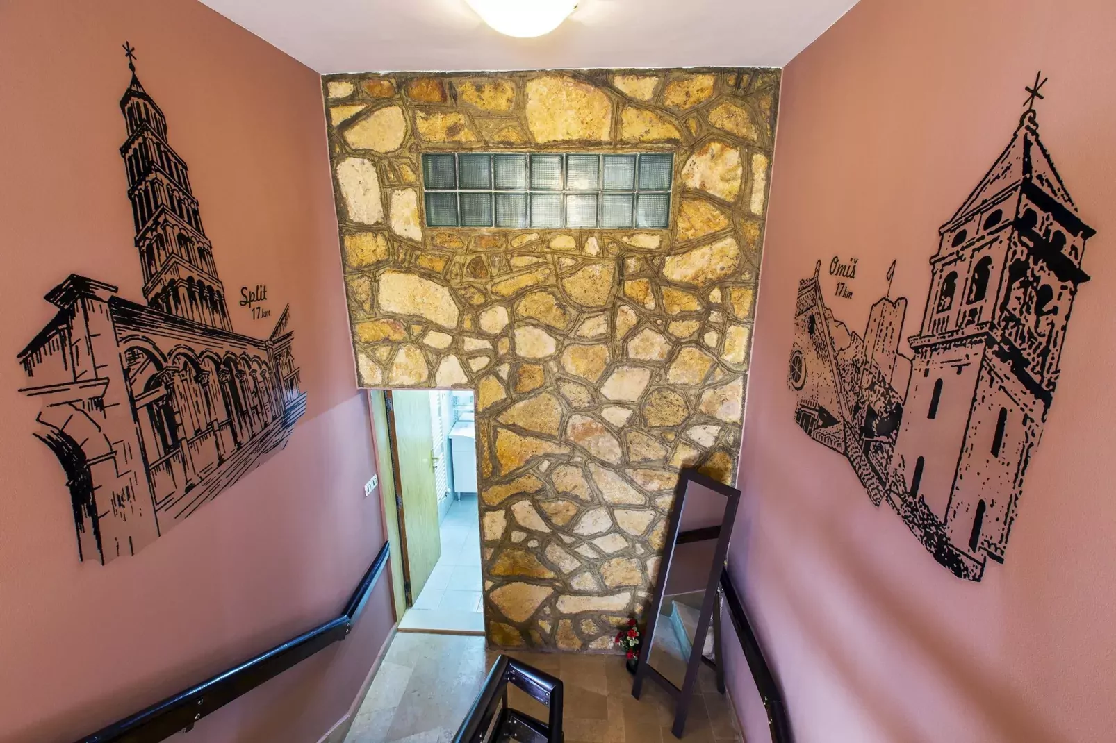 Apartment Villa IN - Four-Bedroom Apartment with Private Pool-Innen