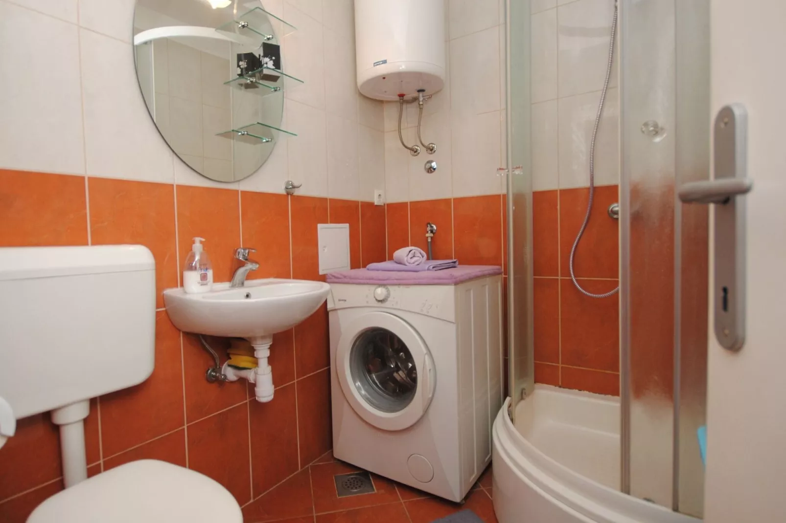 Apartment Antea - One Bedroom Apartment-Salle de bain