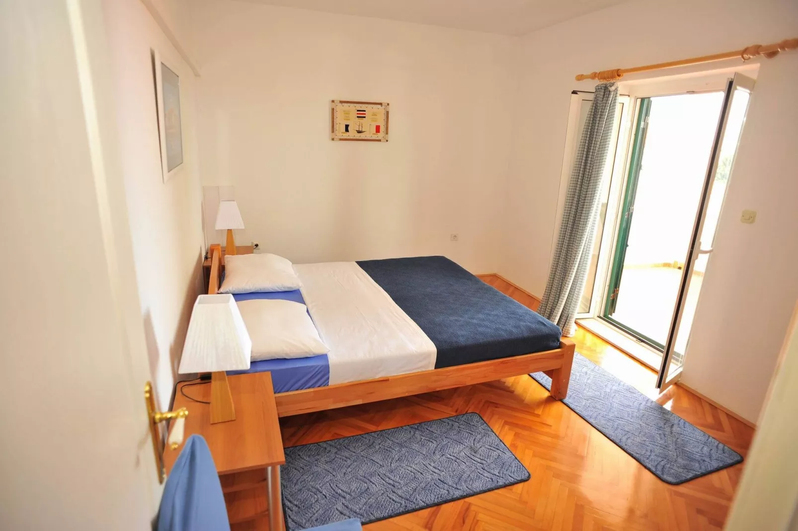 Villa Anni-Two Bedroom Apartment with Sea View Terrace(A2)-Chambre