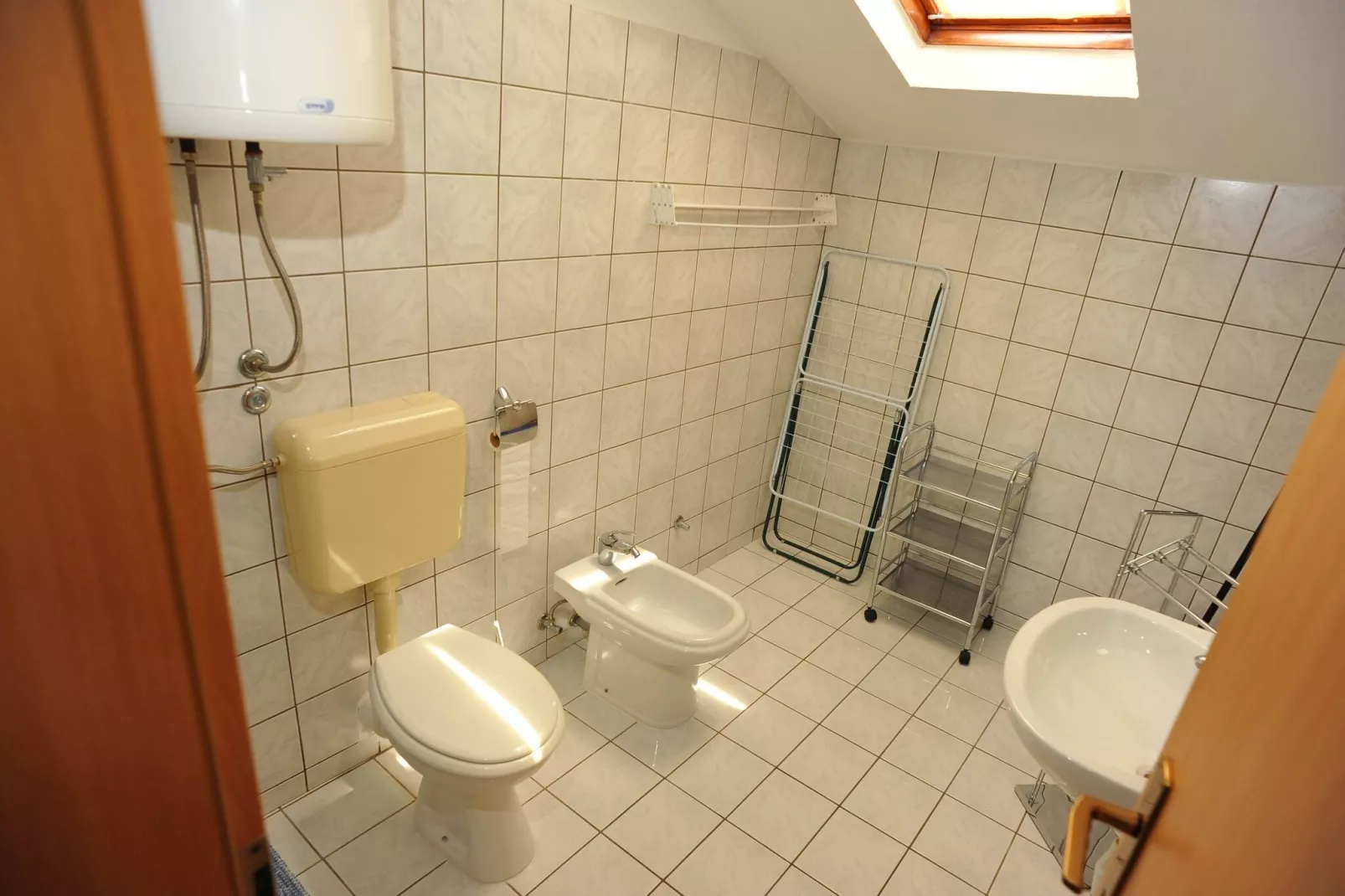 Villa Anni-One Bedroom Apartment ( A3)-Badezimmer