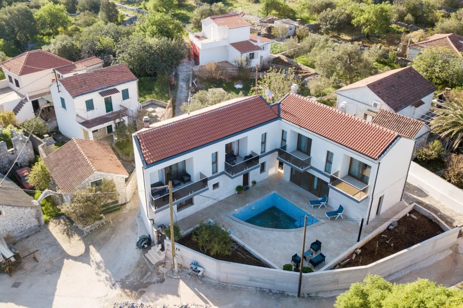 Villa LA - Comfort One-Bedroom Apartment with Terrace and Sea View-Außenbereich