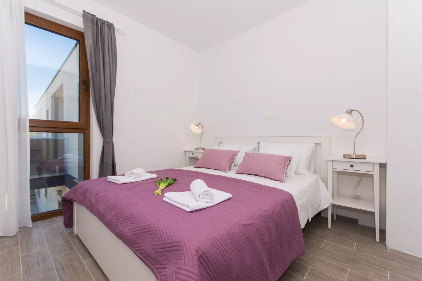 Villa LA-Comfort One Bedroom Apartment with Sea View Terrace 3-Schlafzimmer