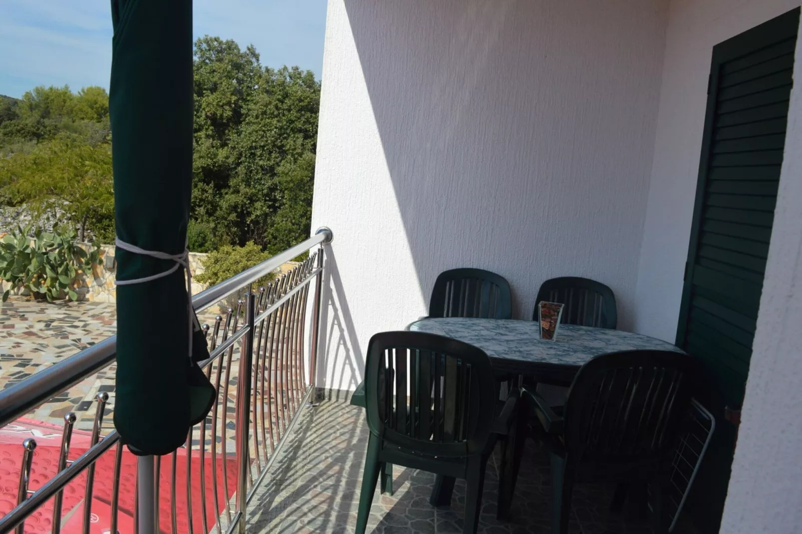 Apartments Karen - Two Bedroom Apartment with Balcony (A1)-Balcon-terrasse
