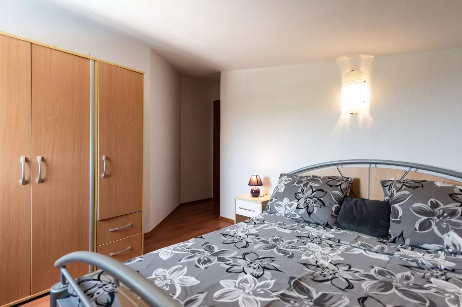 Apartments Karen - Standard One Bedroom Apartment with Balcony (A3)-Badezimmer