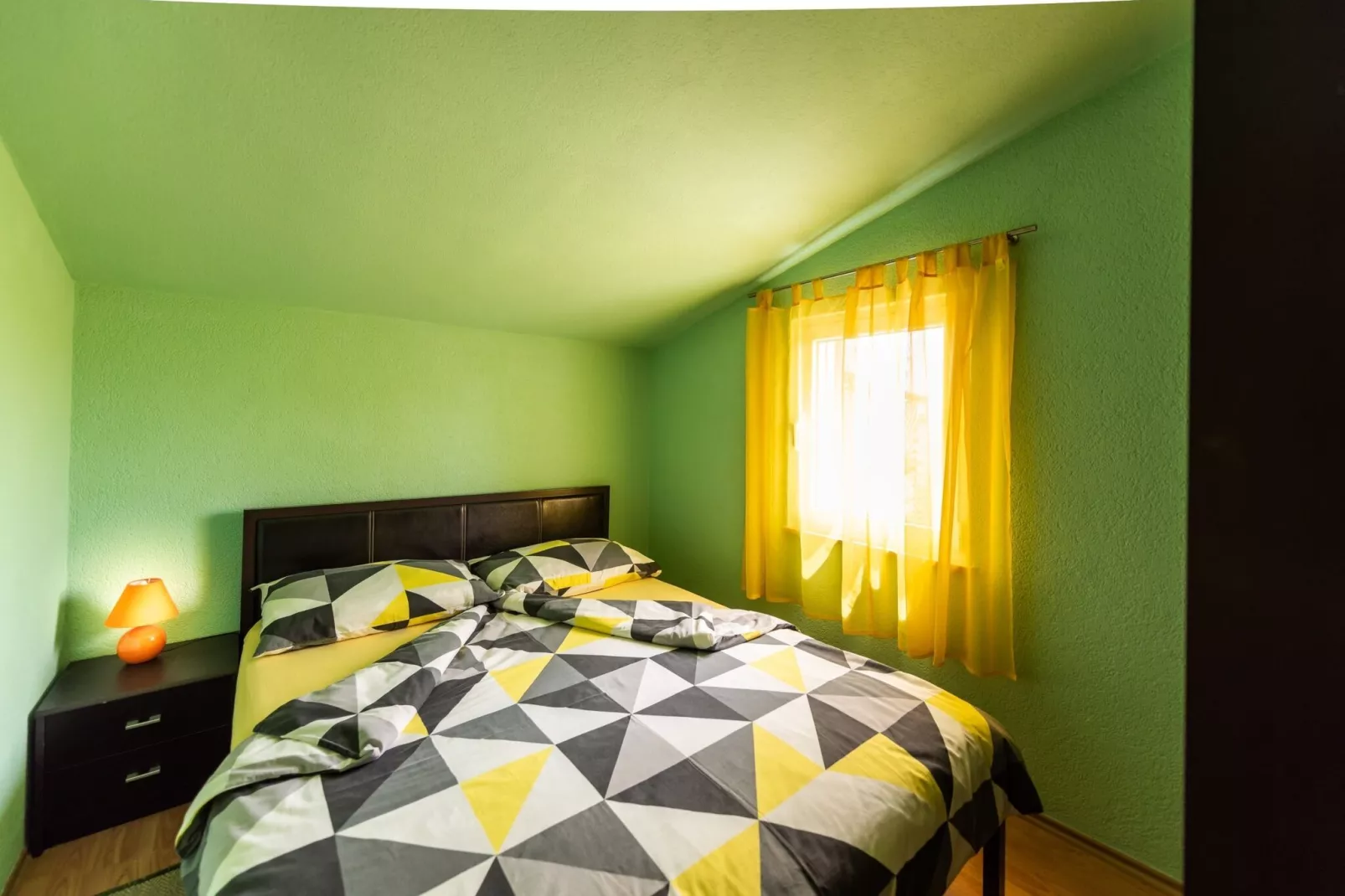 Apartments Karen - Three Bedroom Apartment with Terrace (A5)-Chambre