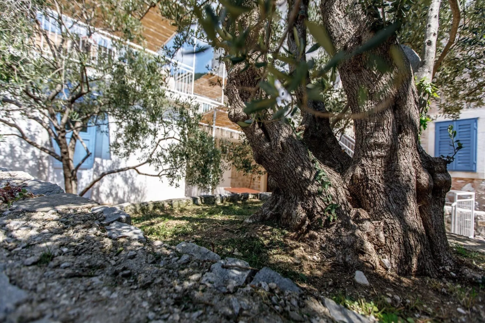 Villa Balarin - Five Bedroom Holiday Home with Terrace and City View-Außenbereich