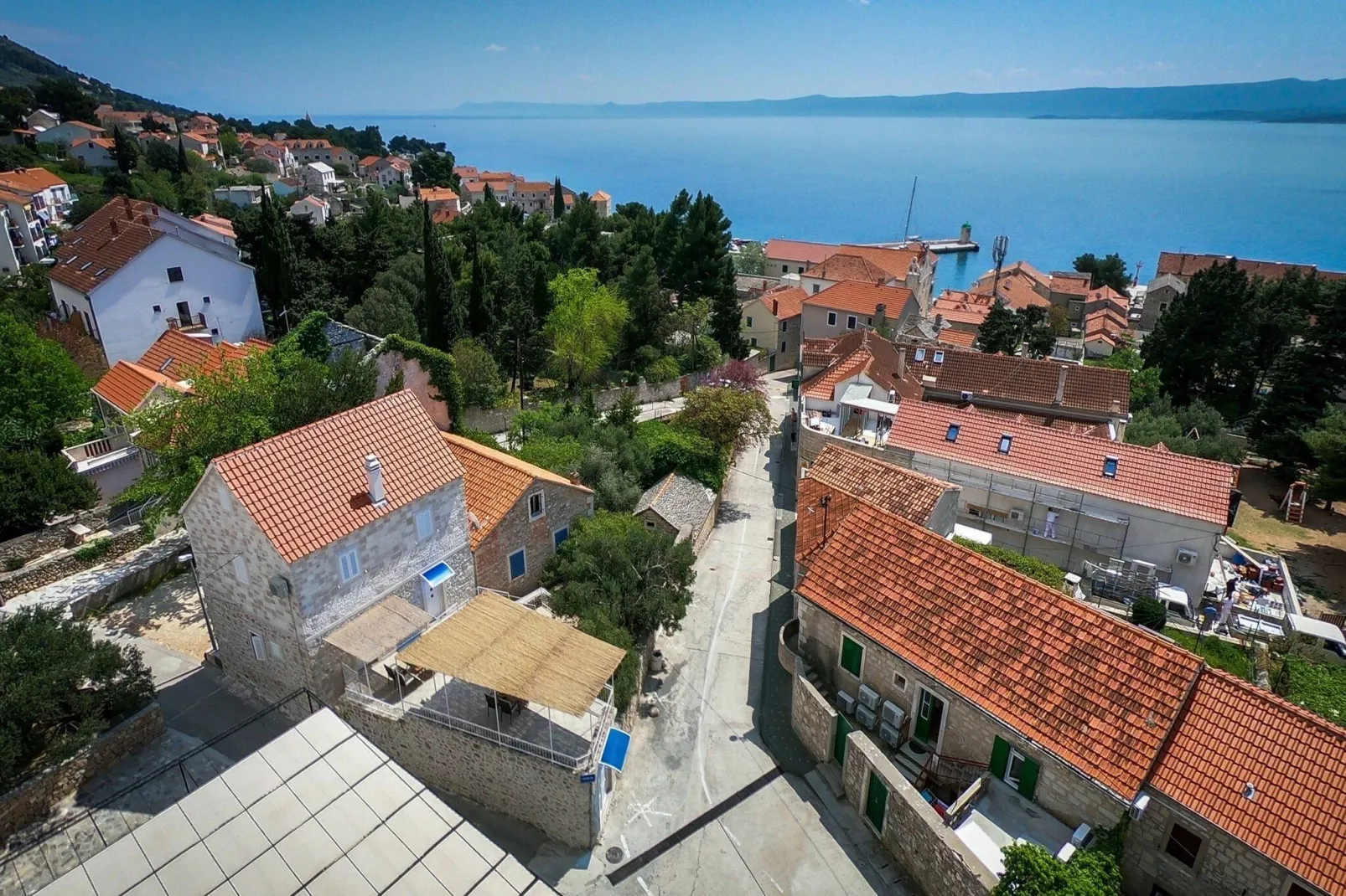 Villa Balarin - Five Bedroom Holiday Home with Terrace and City View-Aussicht