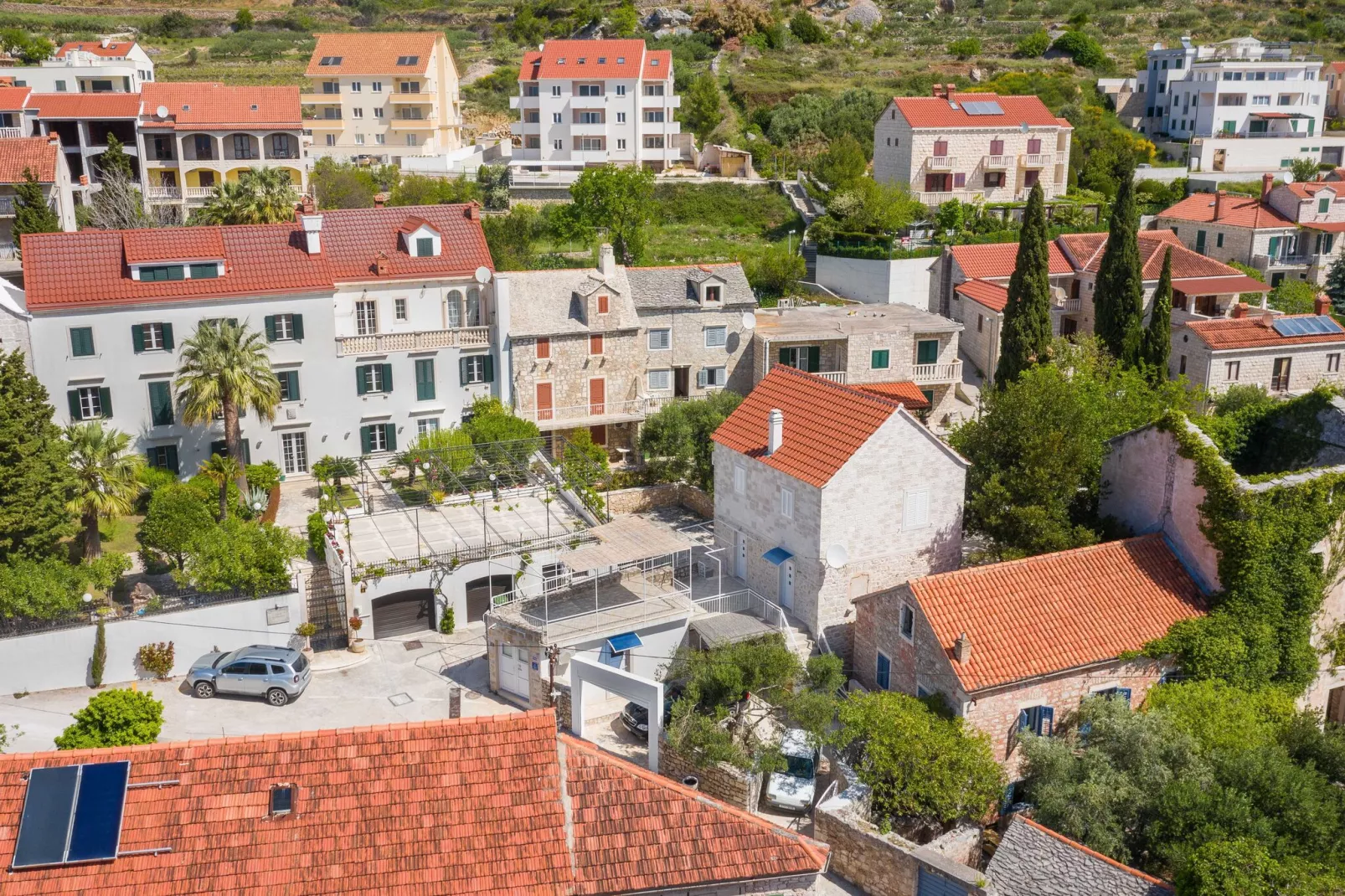 Villa Balarin - Five Bedroom Holiday Home with Terrace and City View-Aussicht