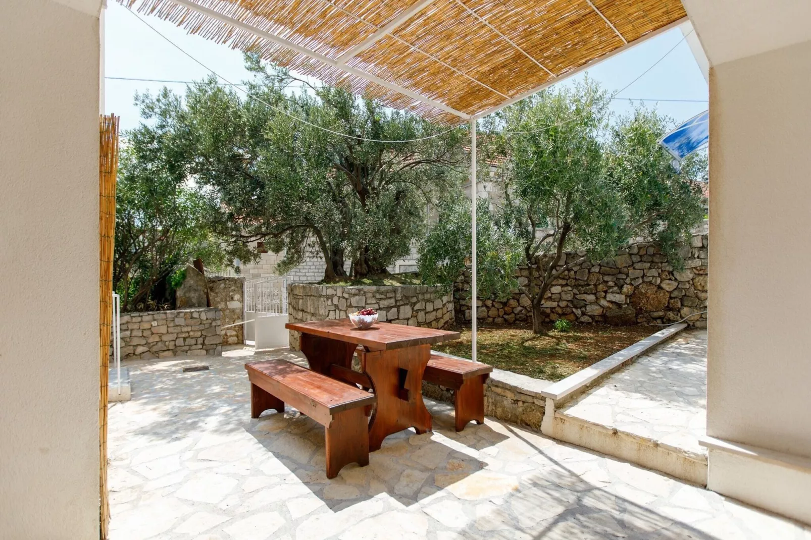 Villa Balarin - Five Bedroom Holiday Home with Terrace and City View-Aussicht