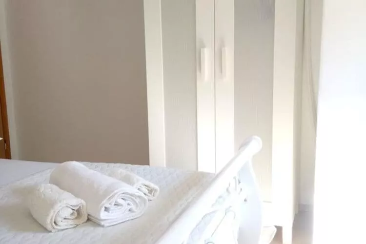 Holiday home Jadrić - Holiday home with  Pool-Bedroom