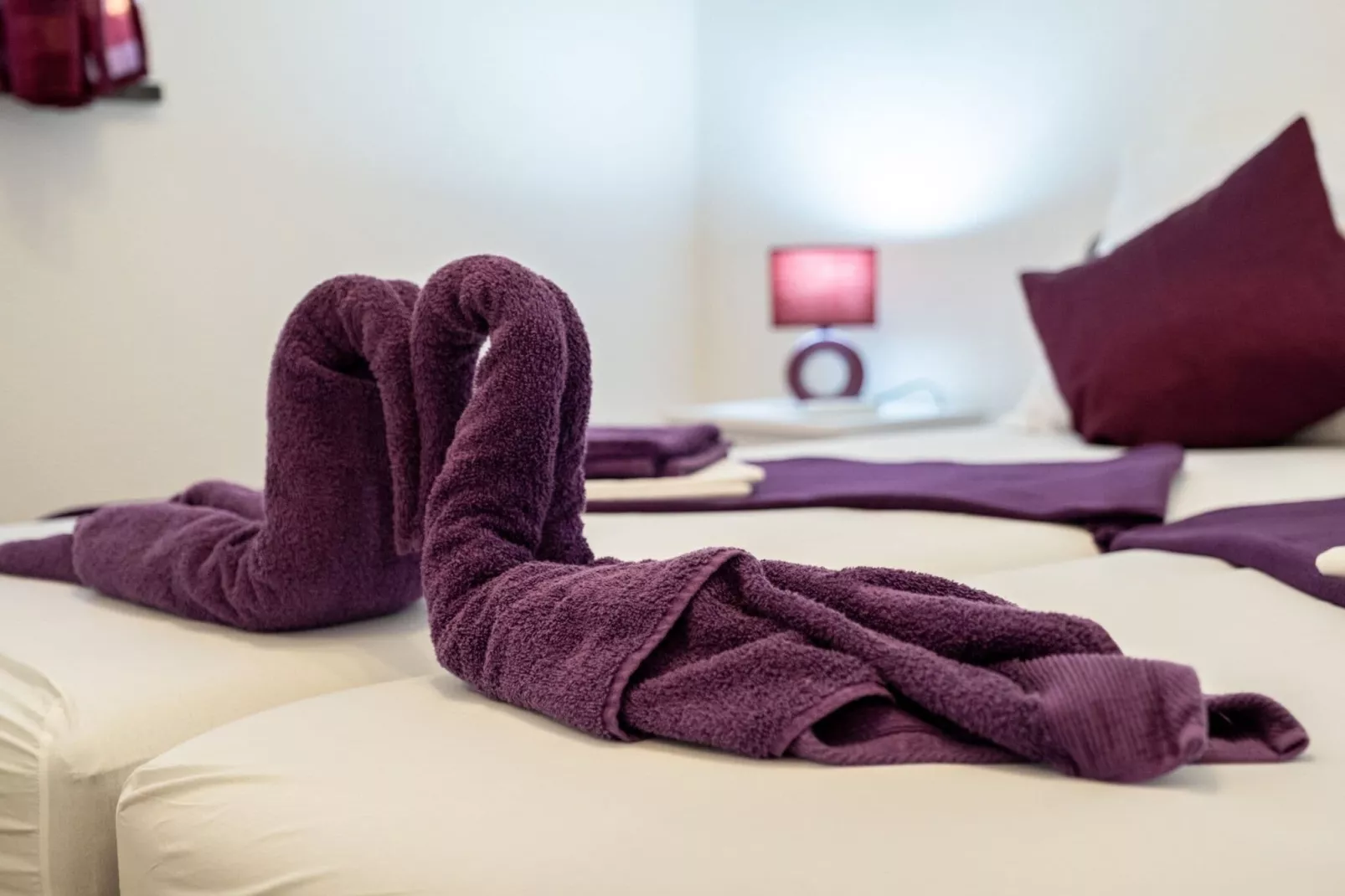 Apartments Palma - Two Bedroom Apartment with Balcony and Sea View  ( Veliki )-Bedroom