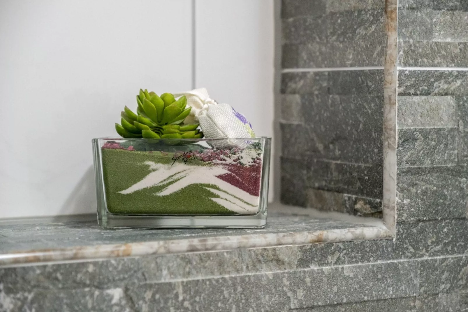 Apartments Palma -Studio with Balcony  and Sea View( Mali )-Bathroom