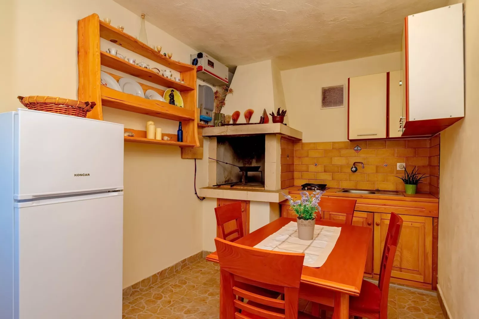 House Hidden Bay-One Bedroom Cottage with Terrace ans Sea View-Cuisine