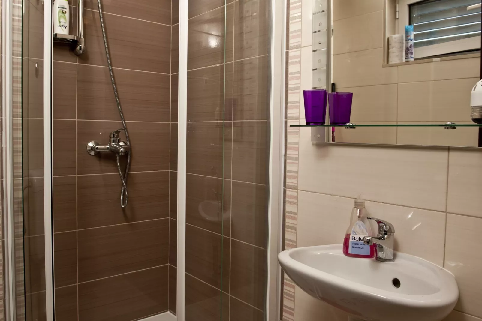 Holiday home  Ingrid - Four Bedroom Holiday Home with Pool-Salle de bain