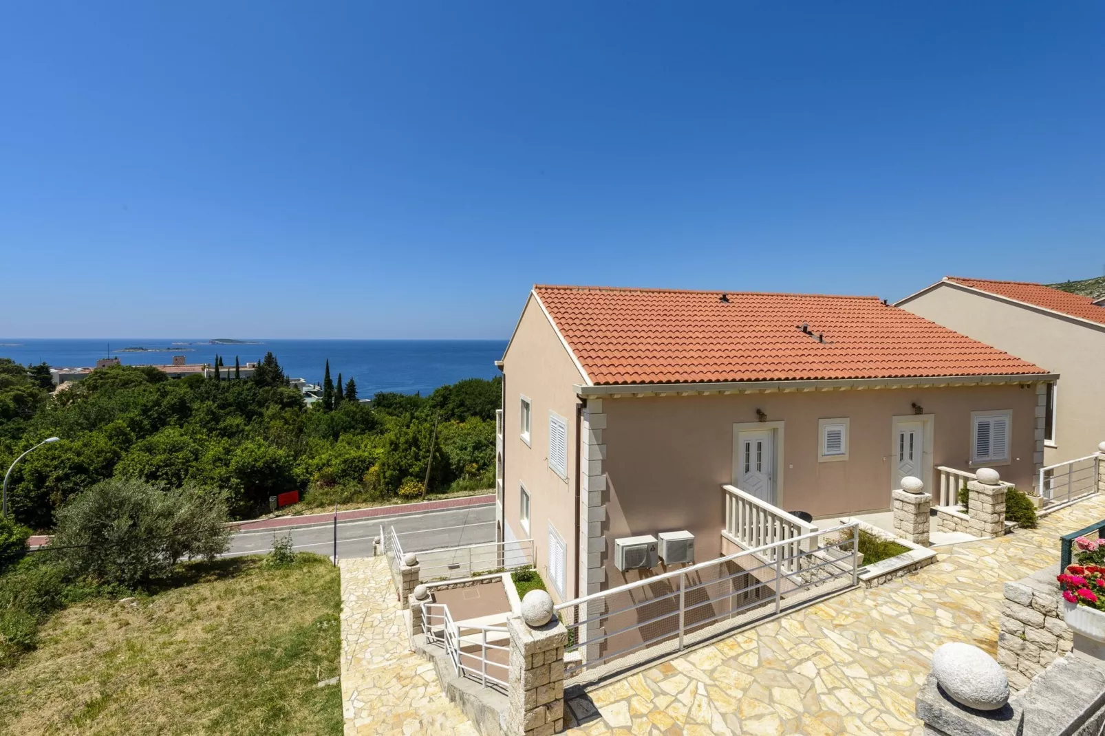 Apartments Maris-Superior One Bedroom Apartment  with Terrace and Sea view-Outdoor