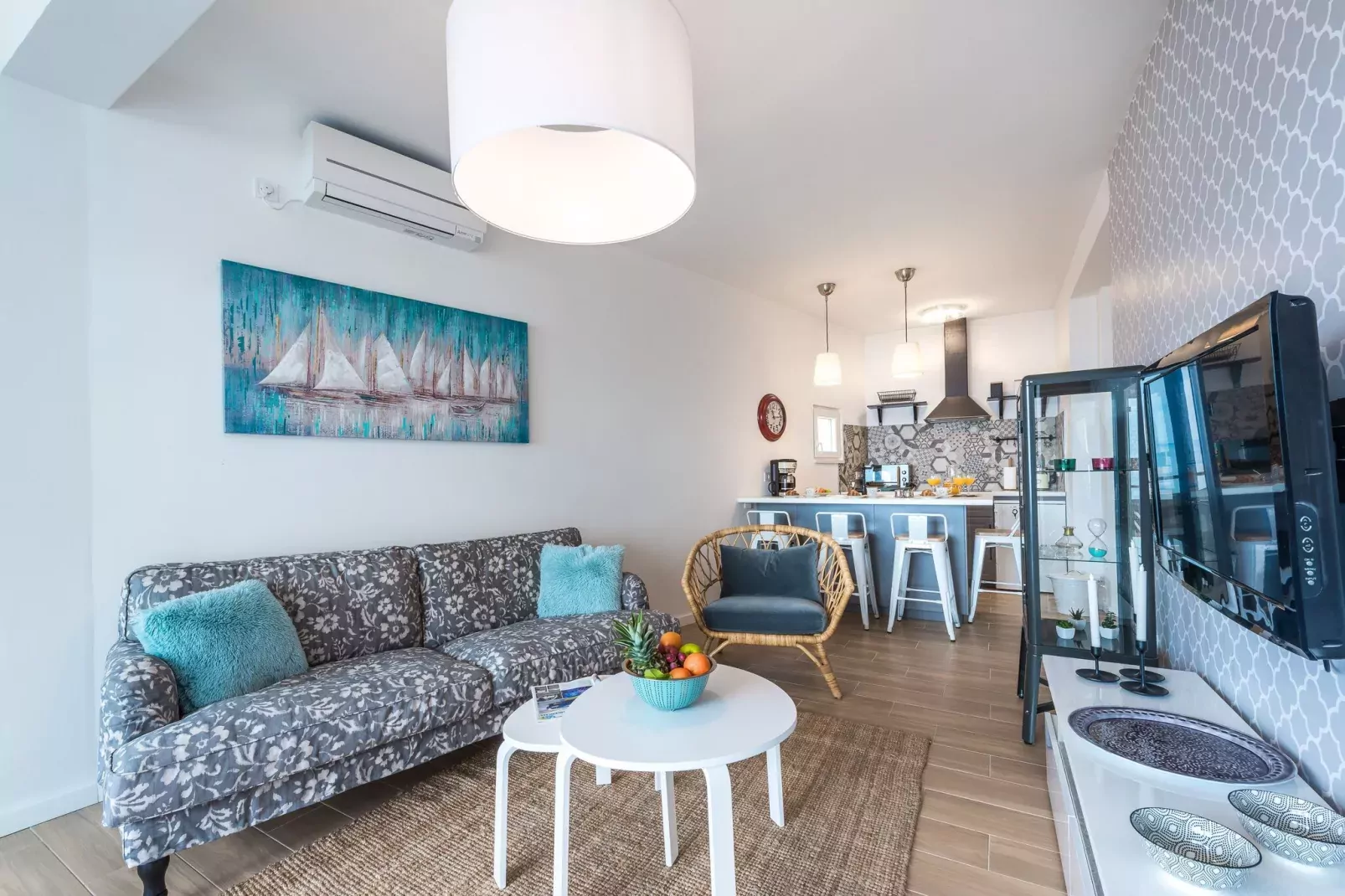 Apartments Maris-Two Bedroom Apartment with Terrace and Sea View-address Plat  21