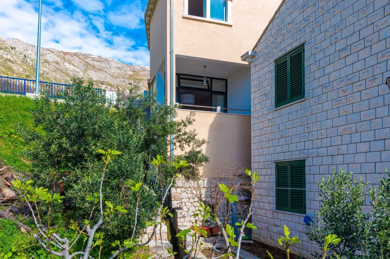 Apartments Maris-Two Bedroom Apartment with Terrace and Sea View-address Plat  21-Outdoor
