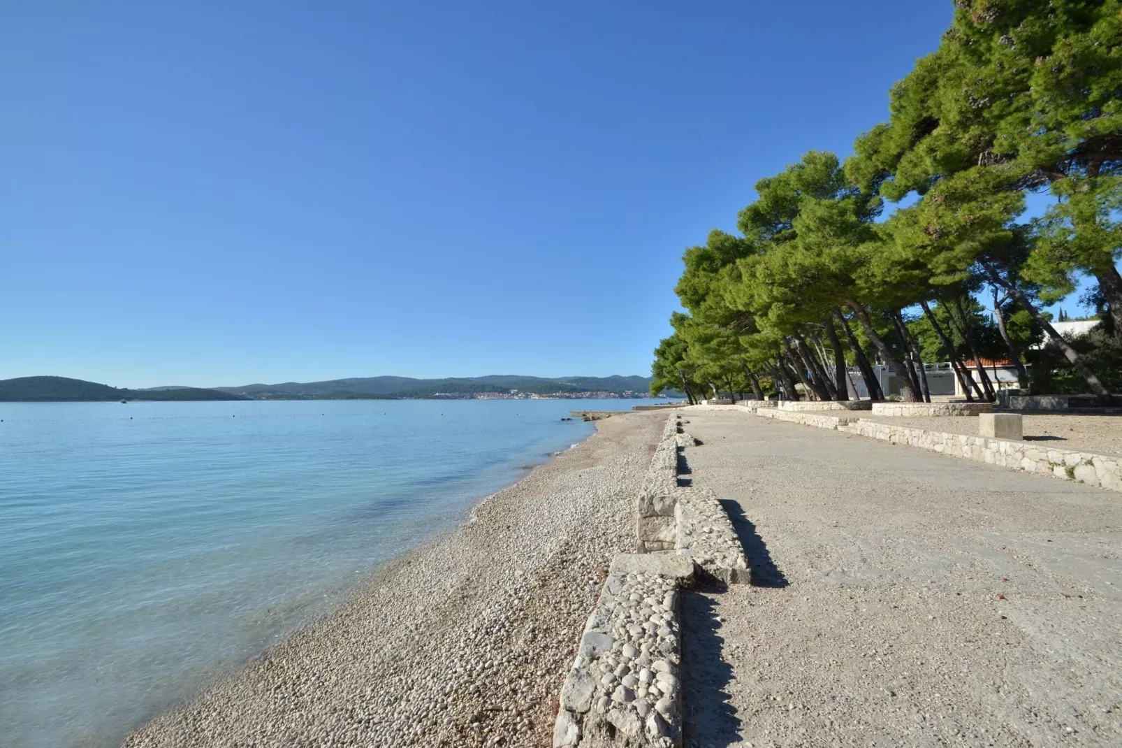 LaidBack Apartments - Standard One Bedroom Apartment with Balcony and Sea View (Azur)-Atmosphere