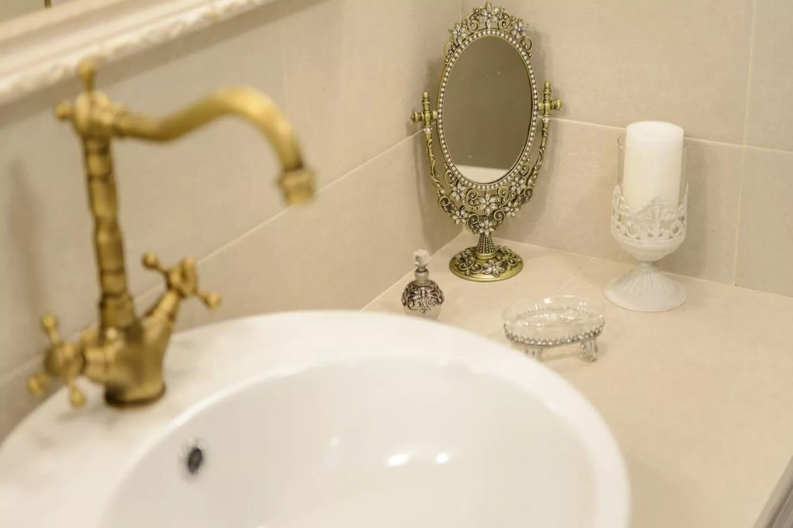 Apartments Franka Old Town - Studio Apartment-Bathroom