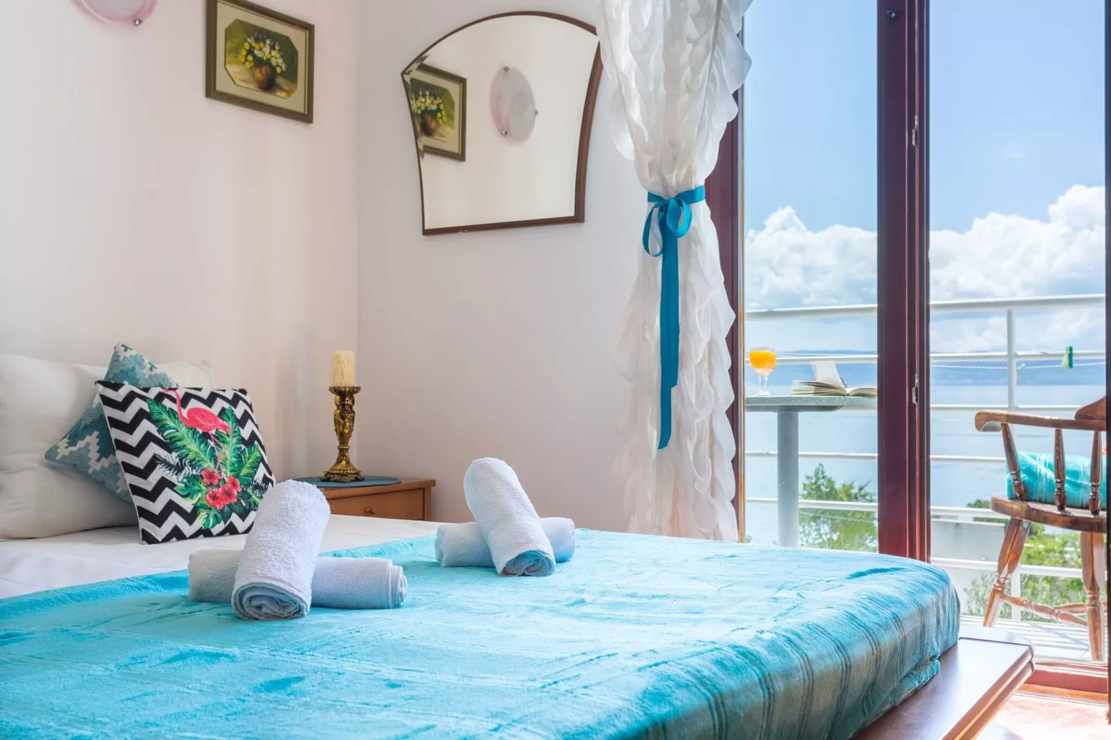 Apartments Sunrise ( Duilovo ) -Three Bedroom Apartment with Sea View  Terrace-Schlafzimmer