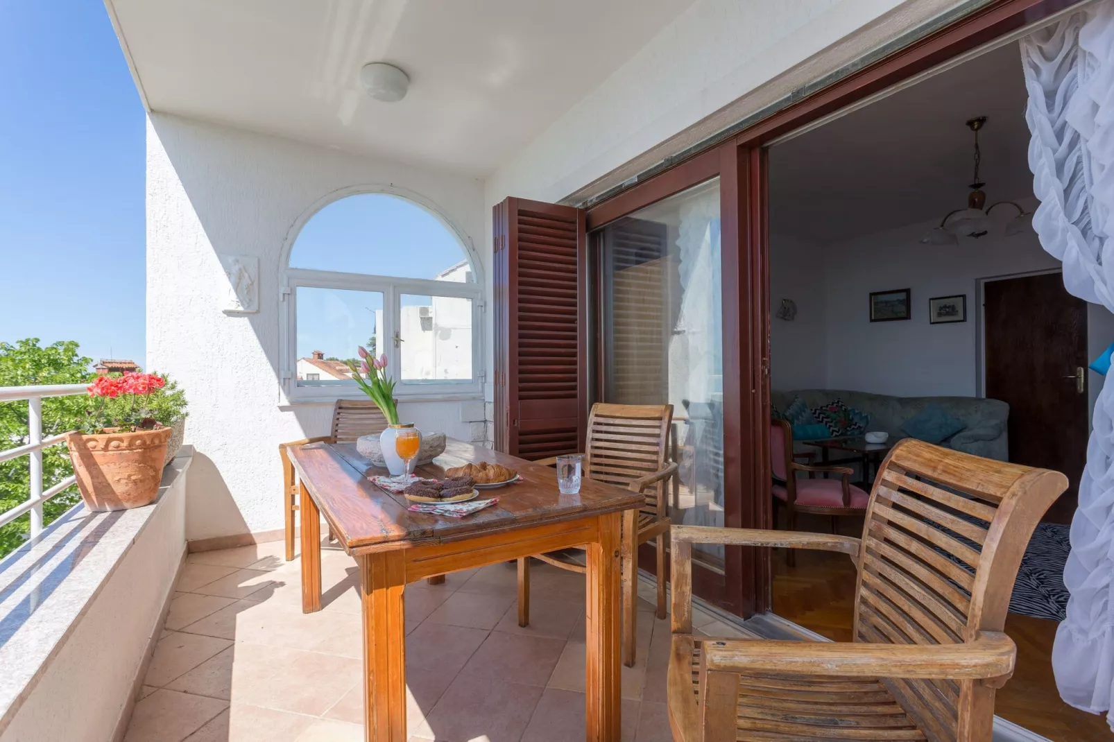 Apartments Sunrise ( Duilovo ) -Three Bedroom Apartment with Sea View  Terrace-Terrassenbalkon