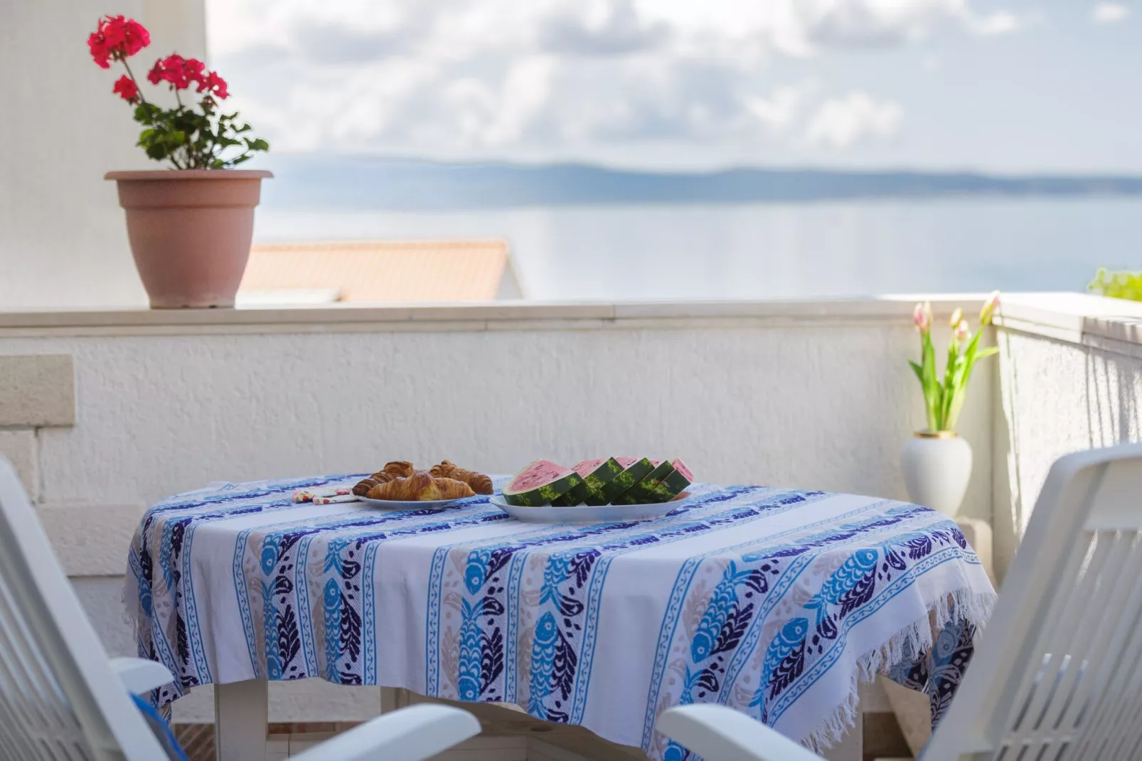 Apartments Sunrise ( Duilovo ) -Three Bedroom Apartment with Sea View  Terrace-Terrassenbalkon
