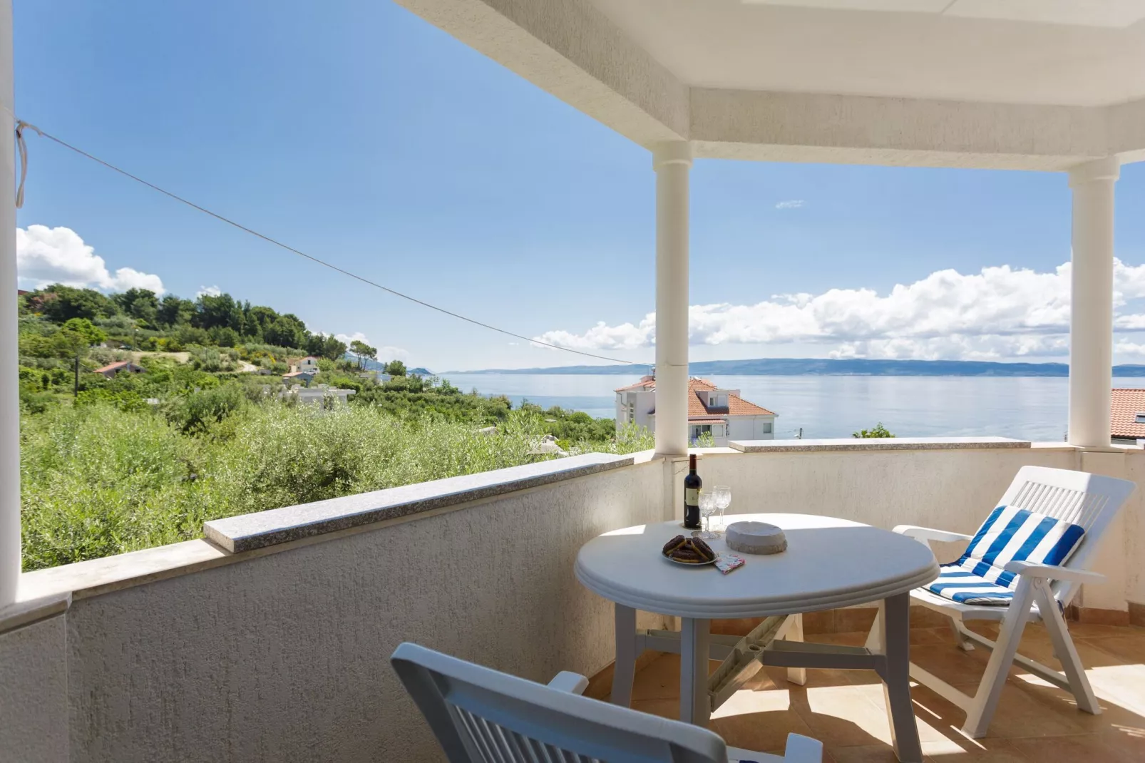 Apartments Sunrise ( Duilovo ) -Three Bedroom Apartment with Sea View  Terrace-Terrassenbalkon