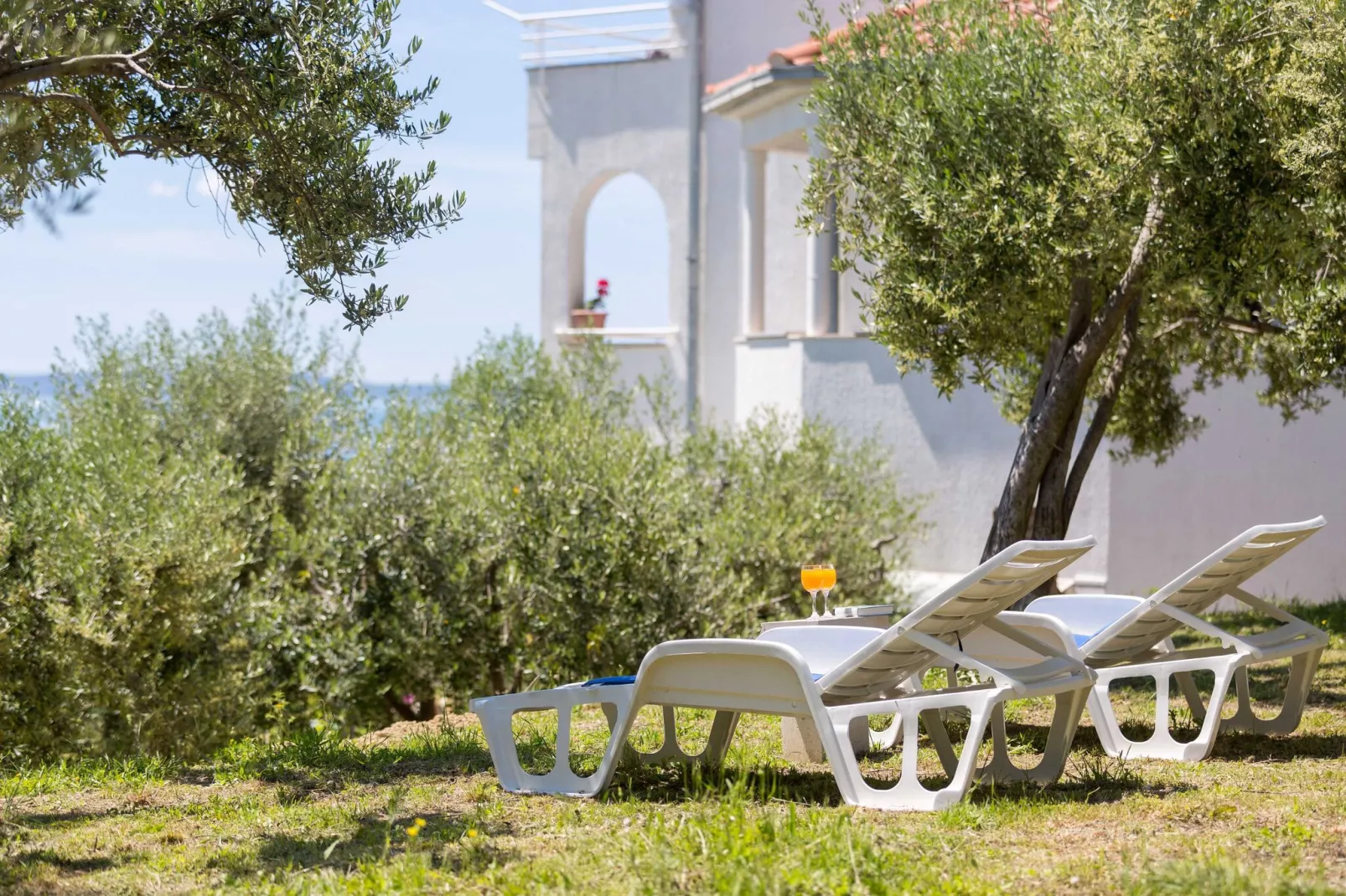 Apartments Sunrise ( Duilovo ) -Superior Three Bedroom Apartment with Sea View Terrace-Extérieur