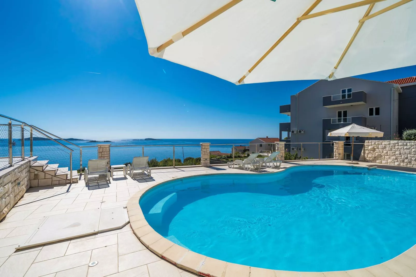 Apartments Marnic Blue Chill- Comfort Studio Apartment(S3)-Pool