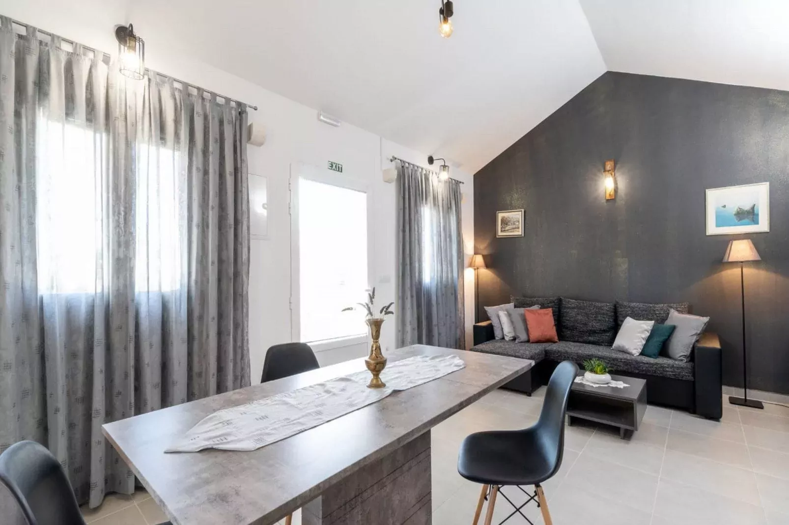 Stone House Prapatna-Two Bedroom Holiday Home with Swimming Pool-Living room