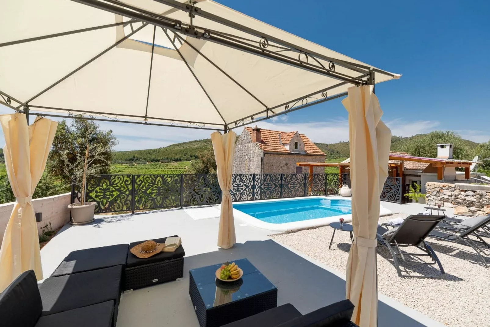 Stone House Prapatna-Two Bedroom Holiday Home with Swimming Pool-Terrace