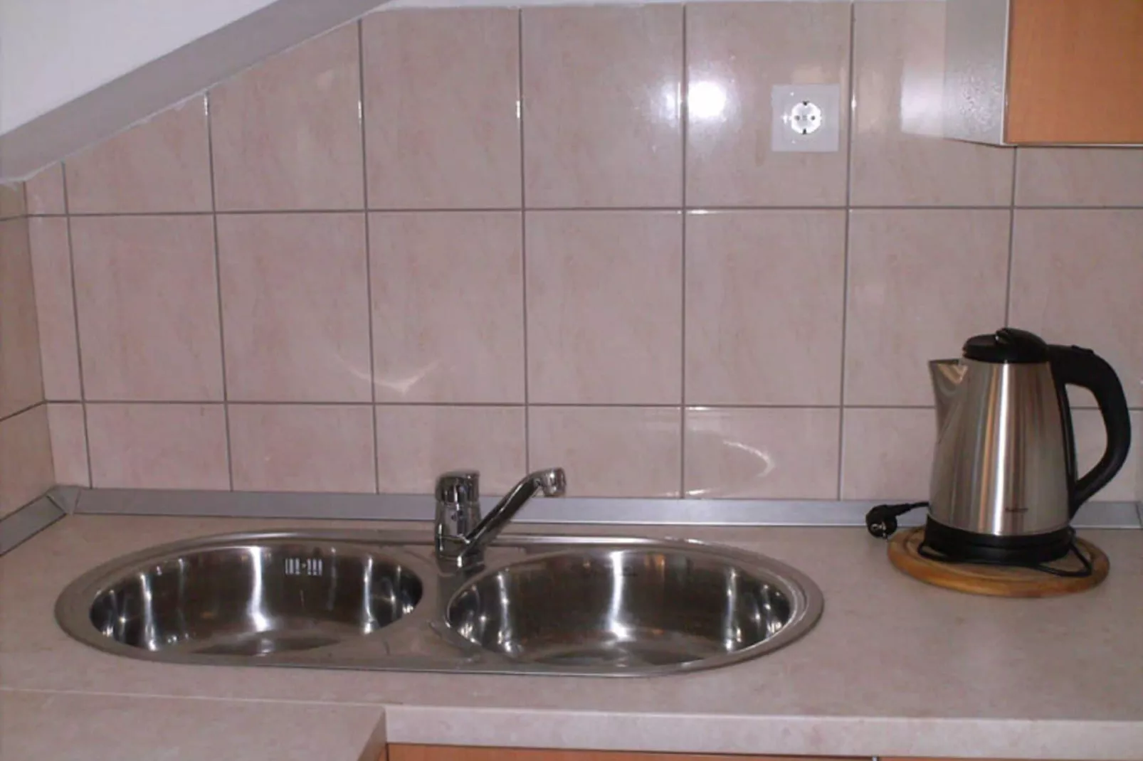Apartment Luna - One Bedroom Apartment with Terrace and Sea View (Molunat)-Kitchen