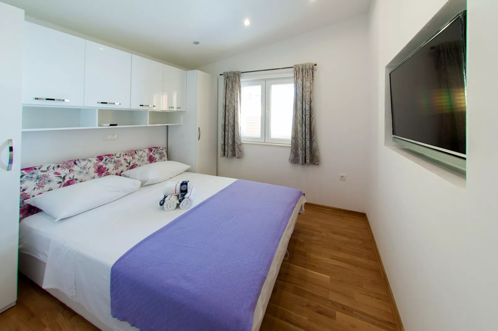 Apartments Anita-Luxury Three Bedroom Apartment with Terrace-Chambre