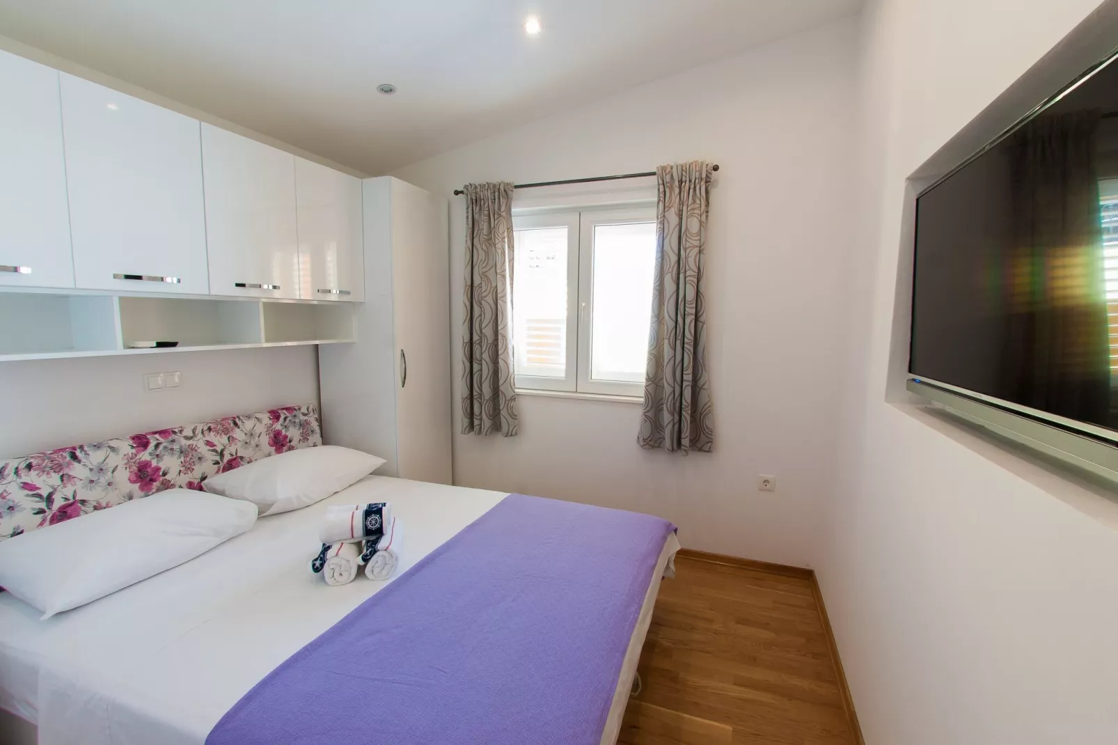 Apartments Anita-Luxury Three Bedroom Apartment with Terrace-Chambre