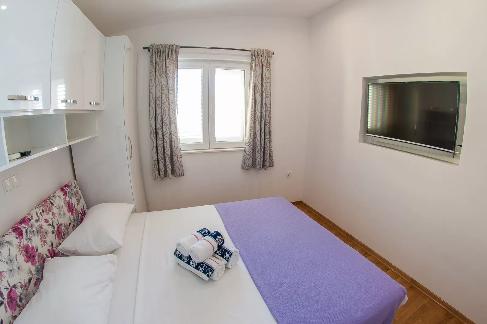 Apartments Anita-Luxury Three Bedroom Apartment with Terrace-Chambre