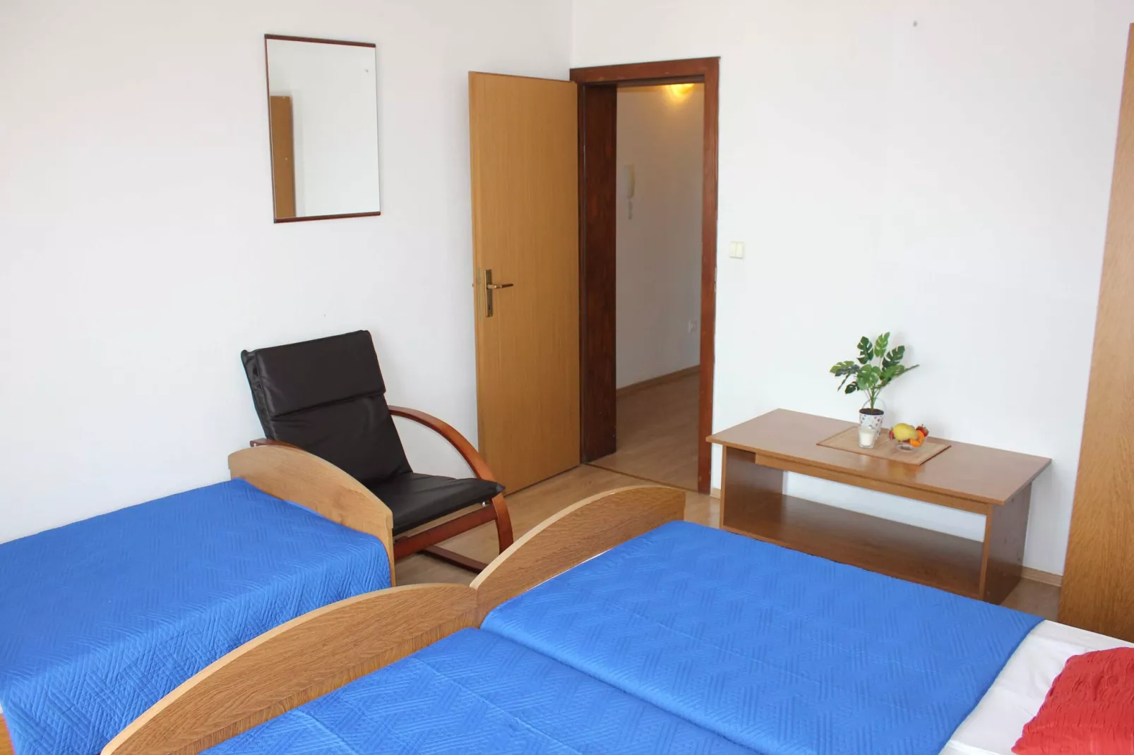 Guest House San Antonio-One Bedroom Apartment with Balcony no.2-Schlafzimmer