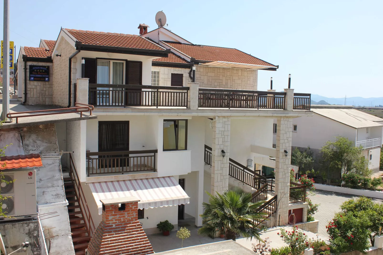 Guest House San Antonio-One Bedroom Apartment with Balcony no.2-Außenbereich
